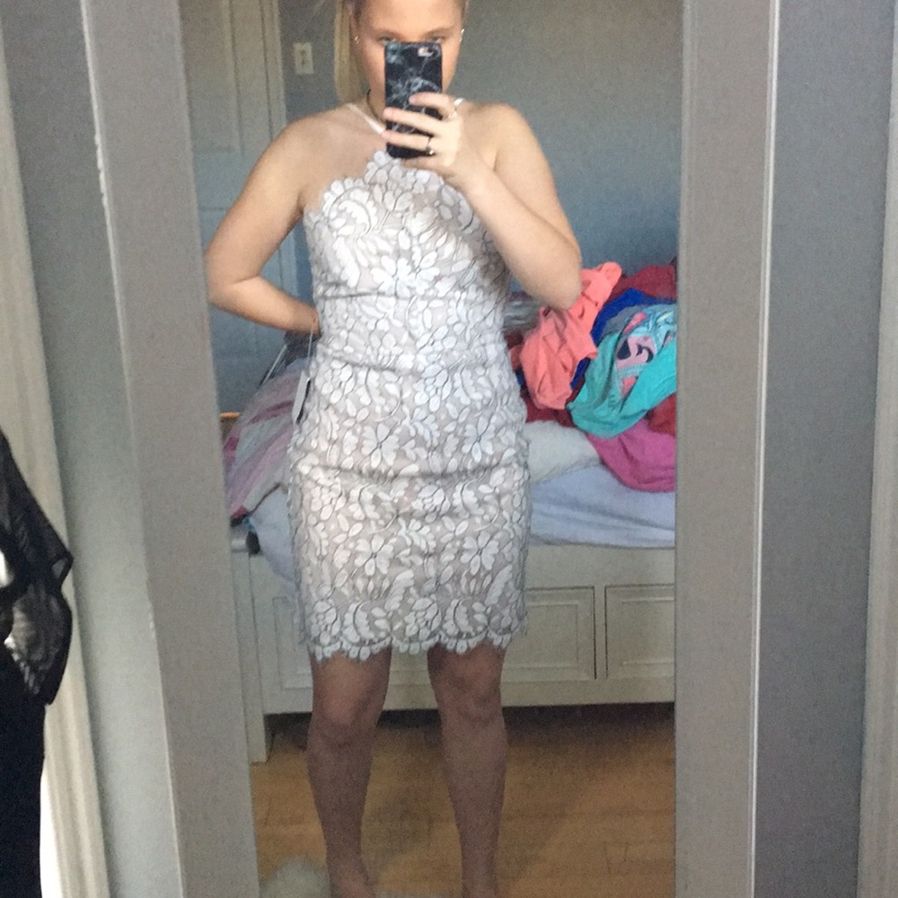 Lulus Floral Lace dress